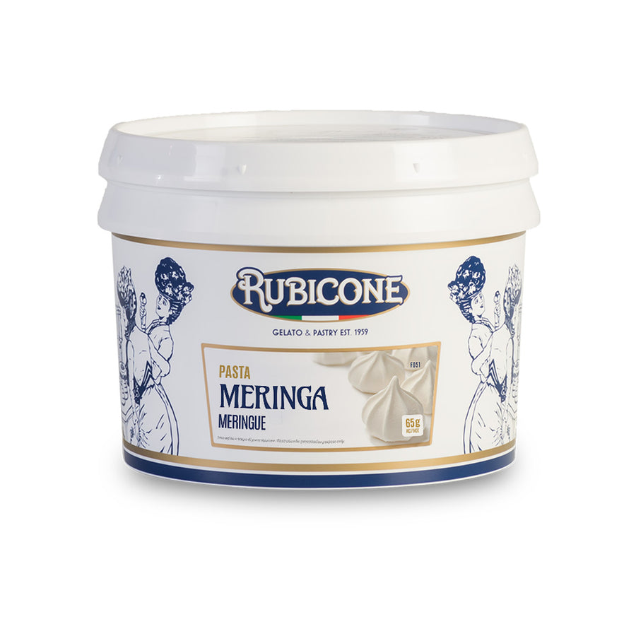 3 KG bucket of Rubicone Meringue classic gelato paste on a white background