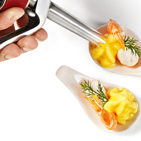 iSi Stainless Steel Decorating Tips (3-Piece Set) – For iSi Whippers - Canadian Distribution - Ships Free Within Canada on Orders Above CAD $199