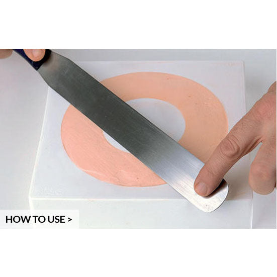 SILIKOMART Lady Queen 1000 (Lot de 2 moules en silicone) - Distribution canadienne - Livraison gratuite partout au Canada pour les commandes de plus de 199 CAD
