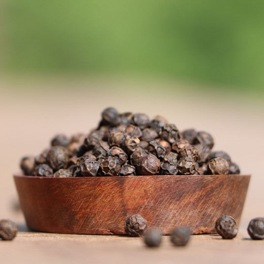 Black Kampot Pepper – Organic Whole Peppercorns by La Plantation - Canadian Distribution - Ships Free Within Canada on Orders Above CAD $199