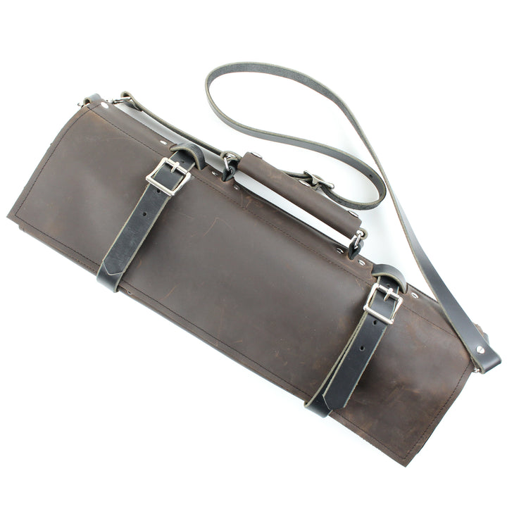 Enrouleur de couteaux en cuir