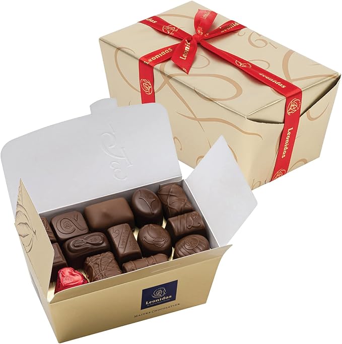 Leonidas Belgian Chocolates | (1 x 32pc 500g) | All Milk Chocolates in a Beautiful Gift Box | Imported fine Chocolate from Belgium | Canadian Distribution