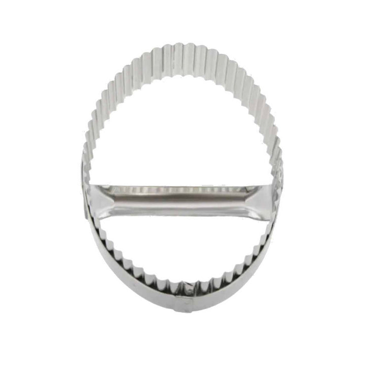 MATFER BOURGEAT Stainless Steel Turnover Cutter with Handle, 6 3/4" - Canadian Distribution - Ships Free Within Canada on Orders Above CAD $199