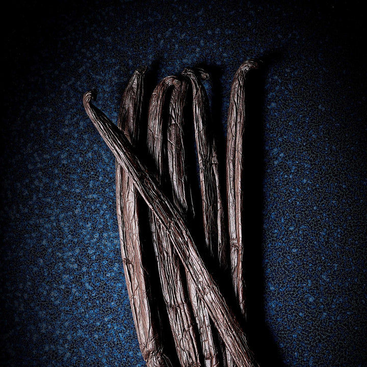 NOROHY Premium Tahitian Vanilla Beans, Vial of 2 - Canadian Distribution - Ships Free Within Canada on Orders Above CAD $199