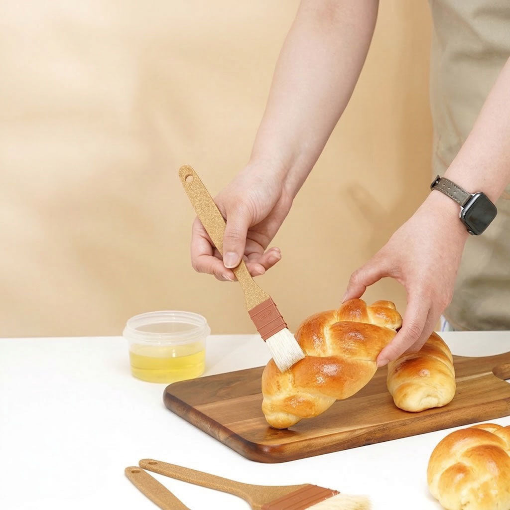 SANNENG Eco Handle Pastry & Basting Brush - Canadian Distribution - Ships Free Within Canada on Orders Above CAD $199