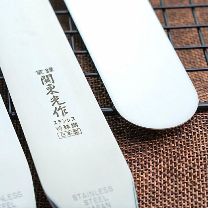 SANNENG Japanese-Style Cake Smoothing Spatula (Kanto-Ko Style) - Canadian Distribution - Ships Free Within Canada on Orders Above CAD $199