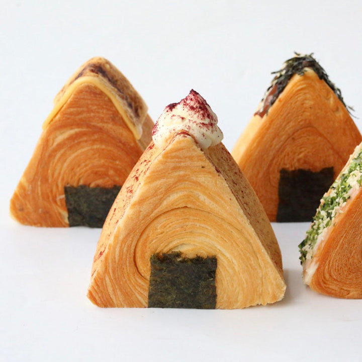 SANNENG Non-Stick Triangular Ring Mould, 100 × 93 × 40 mm - Canadian Distribution - Ships Free Within Canada on Orders Above CAD $199