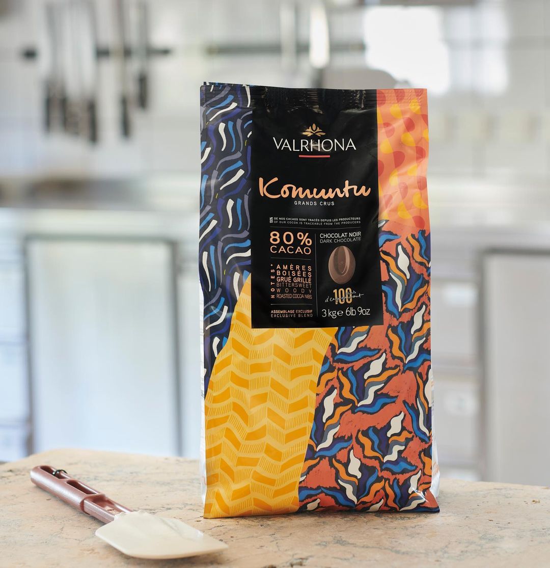 VALRHONA Komuntu 80% – Dark Chocolate Couverture - 3kg
