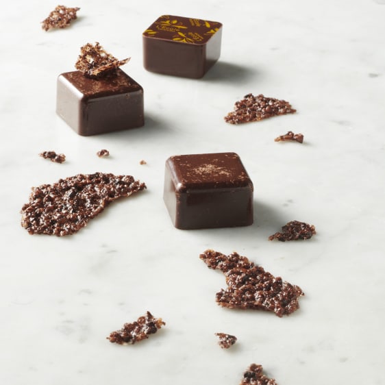 VALRHONA Komuntu 80% – Dark Chocolate Couverture - 3kg