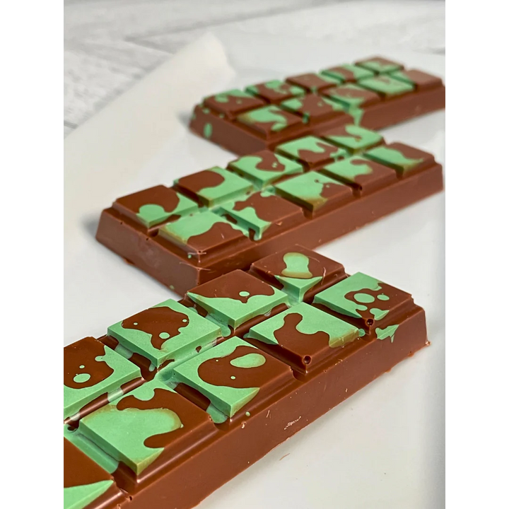 Private Label With Your Brand Name - Dubai Chocolate Bar aka Pistachio Kunafa Chocolate Bar - 70g Size Format - Made In Canada