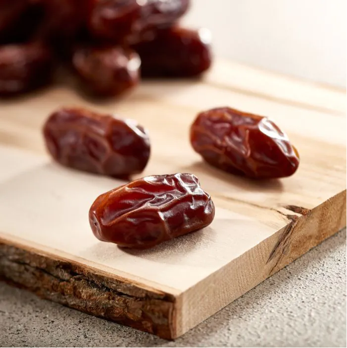 Premium Khidri Dates