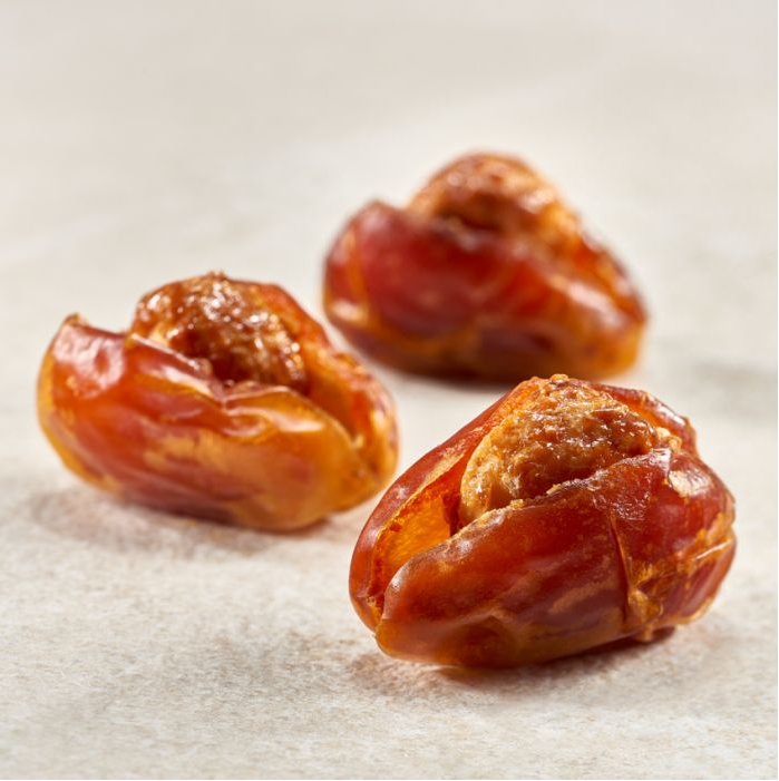 Premium Kholas Dates with Caramelised Macadamia