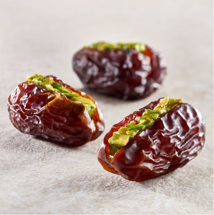 Premium Wanan Dates with Pistachio