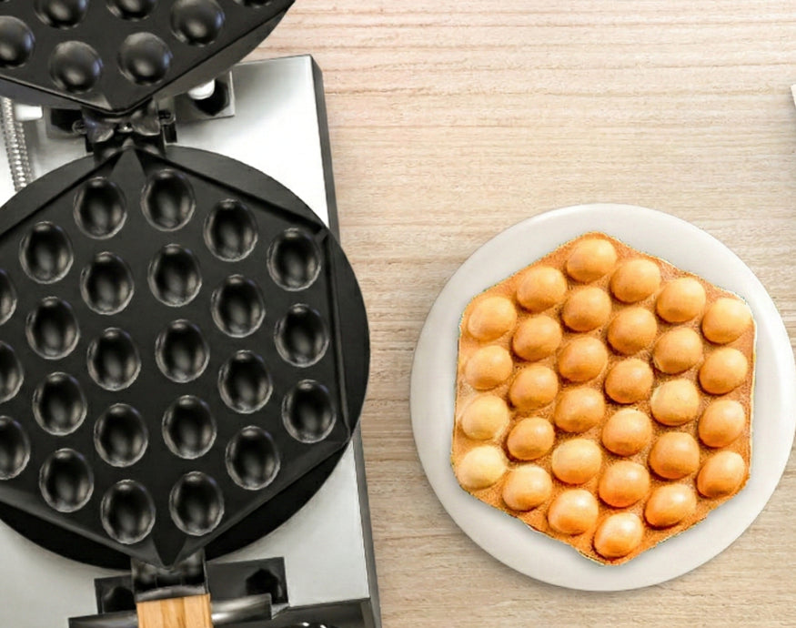 Bubble Waffle Mix aka Egg Waffle Powder Mix - 4.8 KG (10.58 Lbs) Bag - Ships Free Within Canada on Orders Above CAD $199