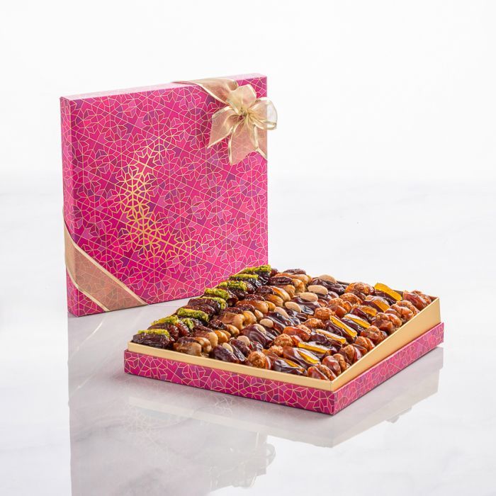 Crescent Gift Box - Bateel Premium Dates - Luxury Gifts