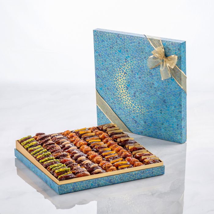 Crescent Gift Box - Bateel Premium Dates - Luxury Gifts