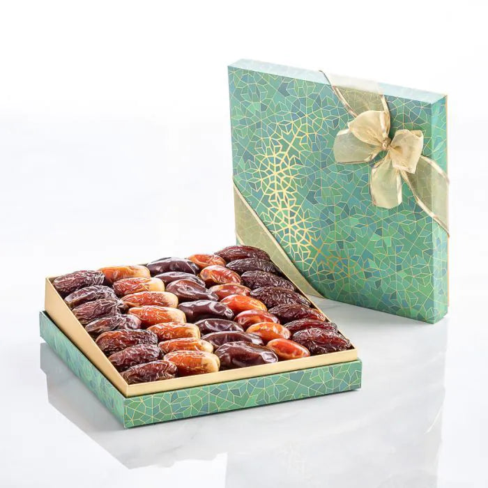 Crescent Gift Box - Bateel Premium Dates - Luxury Gifts