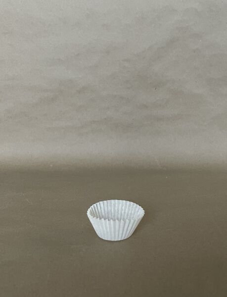 White Paper Baking Cup 1.4" x 1" 500sl/10000cs