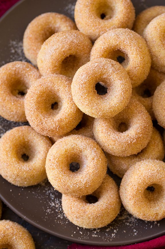 Make Delicious Mini Donuts with Dawn Foods Mini Donut Mix in Canada