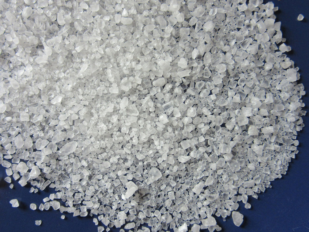 Shaker Disposable Salt - 48 x 4 oz - Diacrys - Restaurant and Foodservice Ingredients - Canadian Distribution