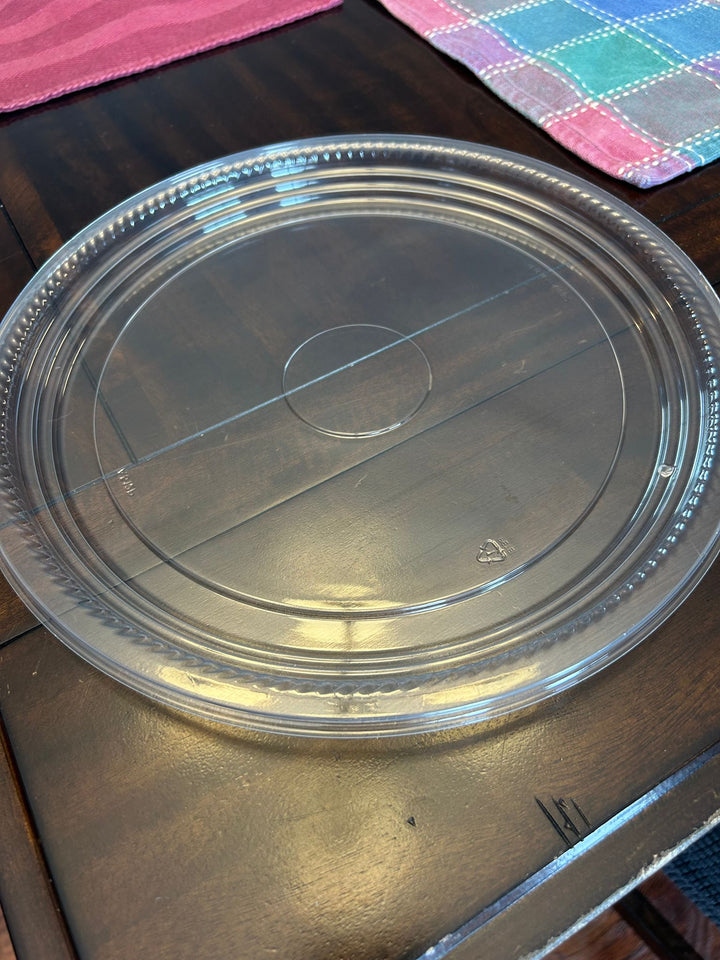 Front side of Tray Plastic Clear Cater Rnd 12 in. - 50 x 12 inches - Eco Products - Packaging and Accessories - Restaurant Supplies and Equipment - Canadian Distribution