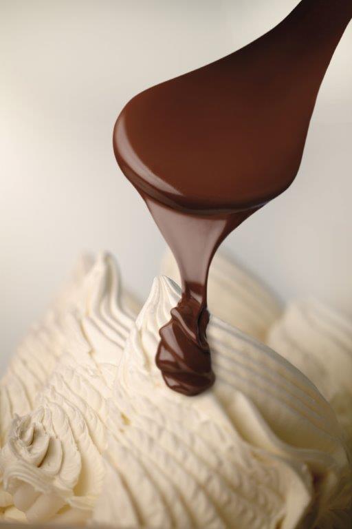 Monella Chocolate and hazelnut ripple cream by Comprital- PF924A - 2 x 5KG Tub